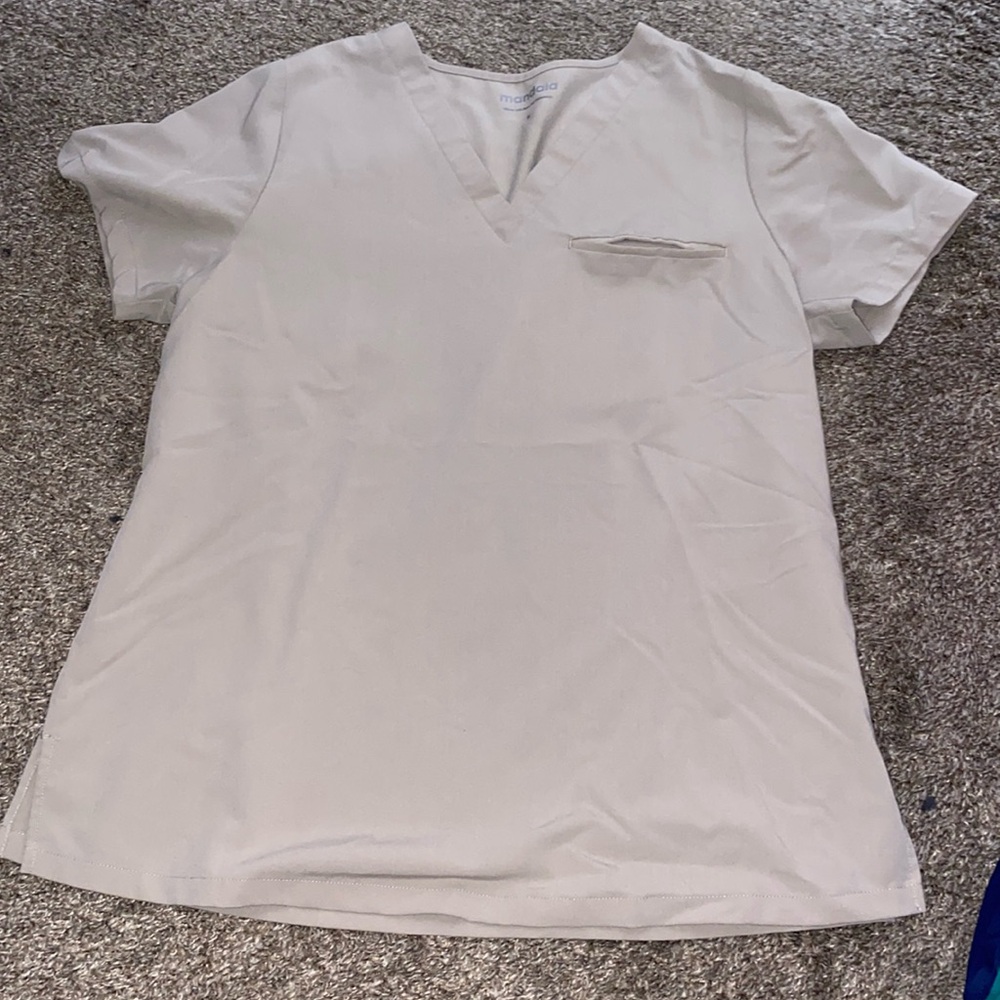One pocket scrub top